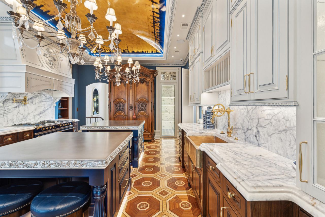 25 East Battery Street Photo 29