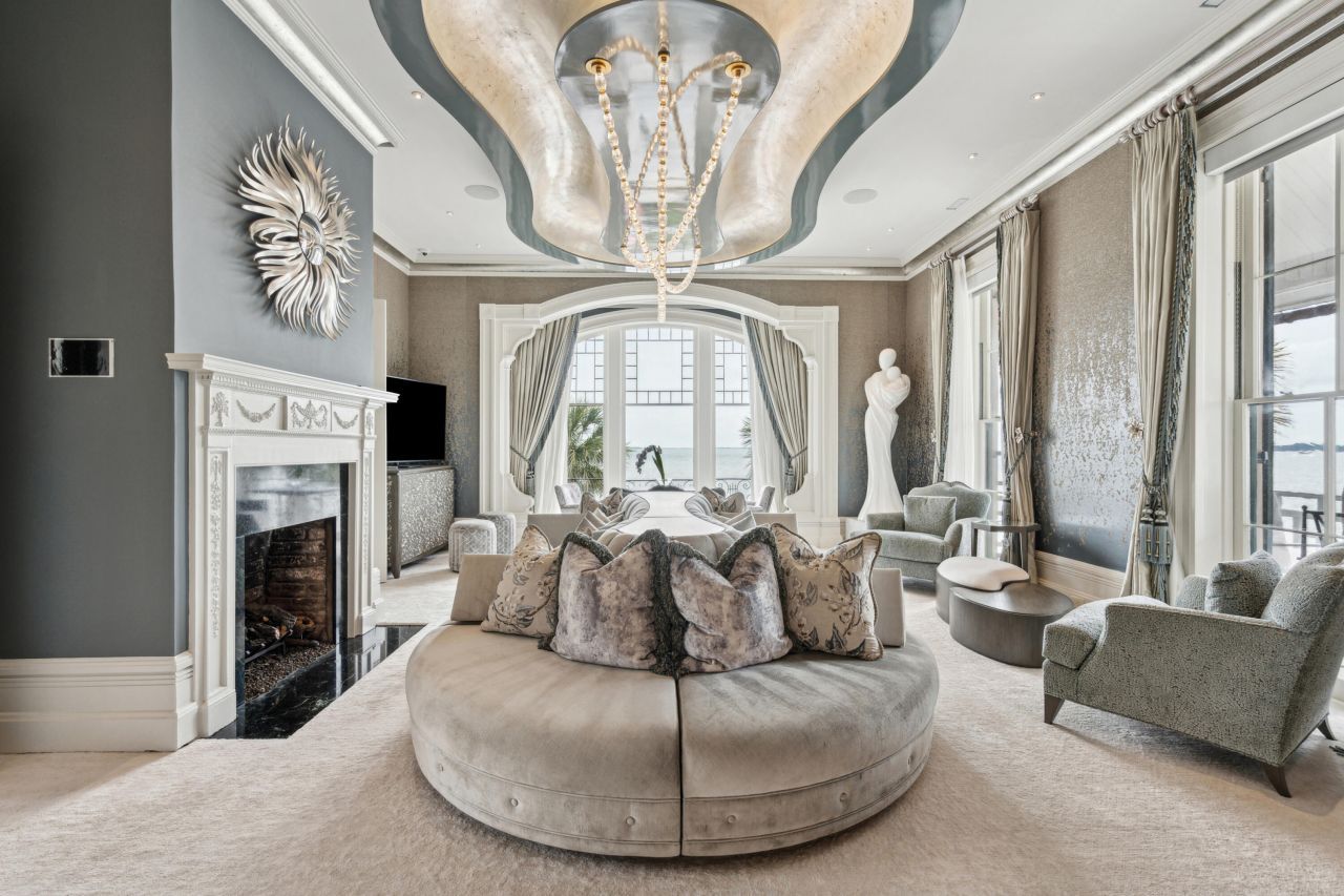 25 East Battery Street Photo 45