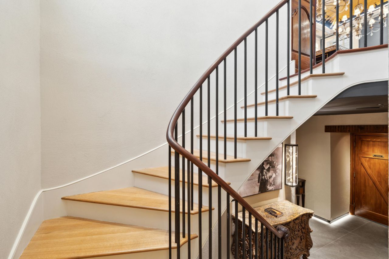 25 East Battery Street Photo 80