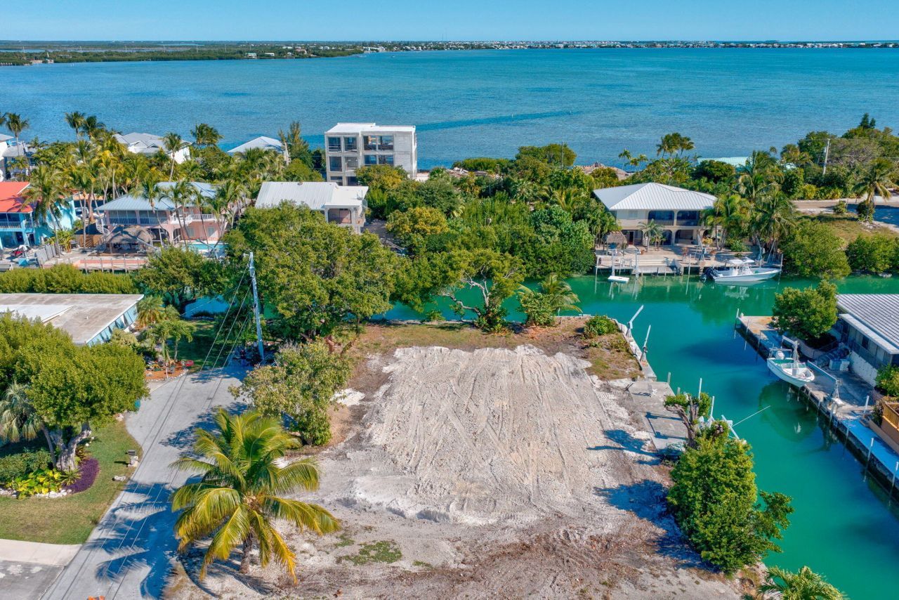 21082 6th Avenue, Cudjoe, FL 33042 Photo