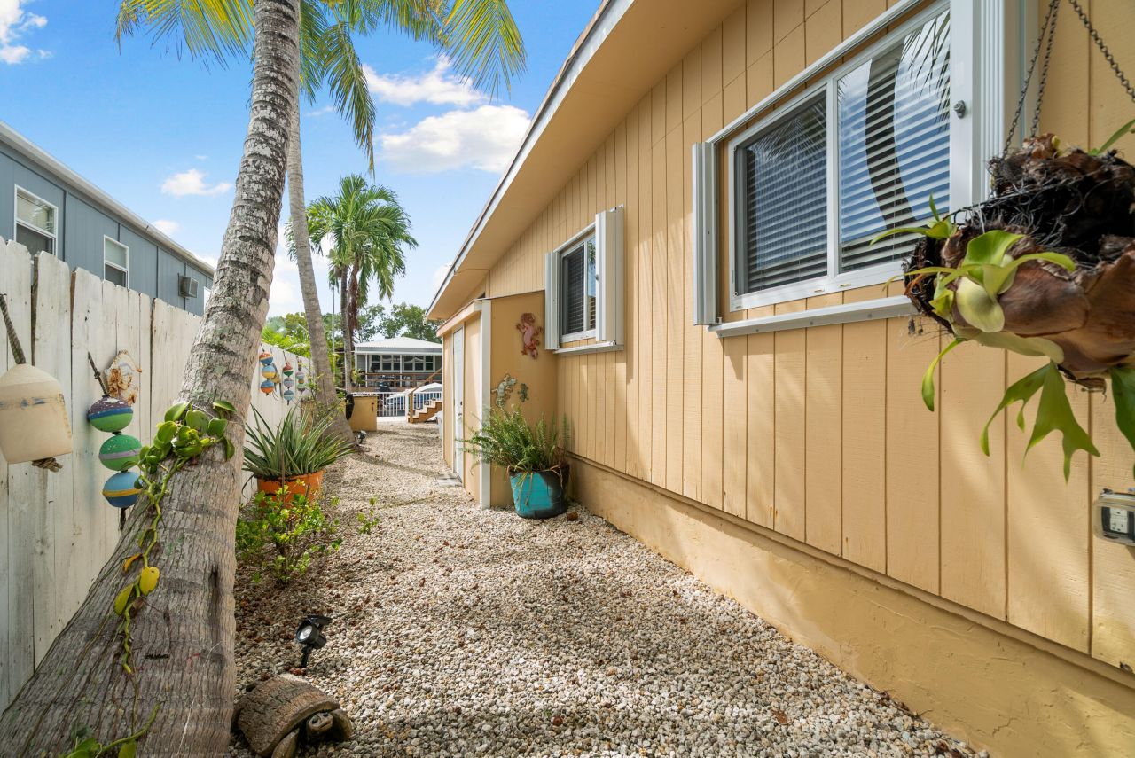 464 Bowie Lane, Key Largo, FL 33037 Photo