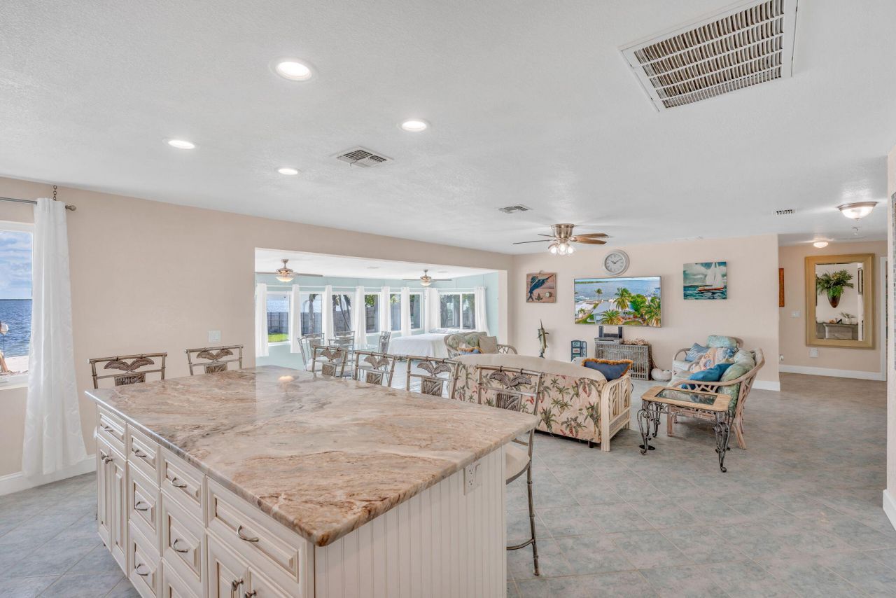 1607 Sunrise Drive, Big Pine Key, FL 33043 Photo