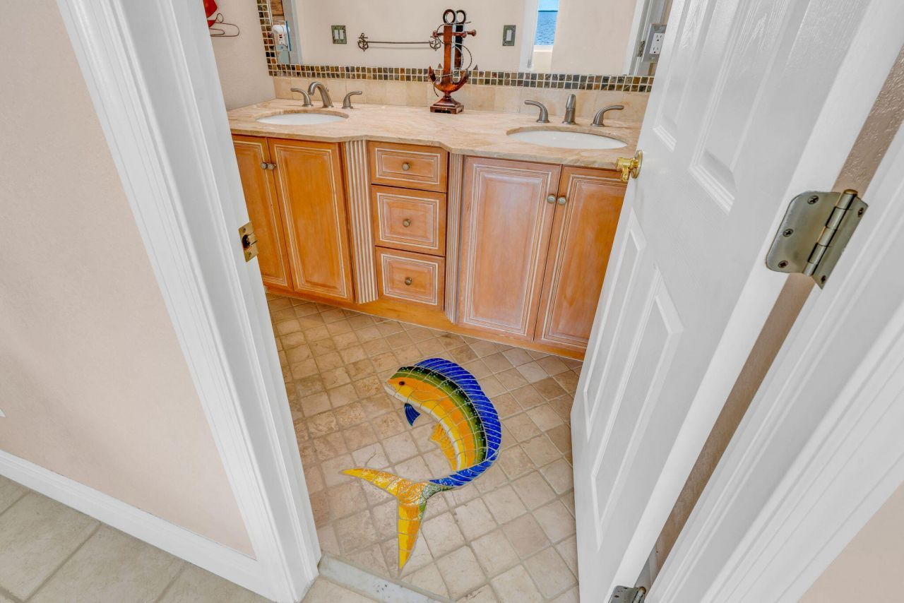 1607 Sunrise Drive, Big Pine Key, FL 33043 Photo