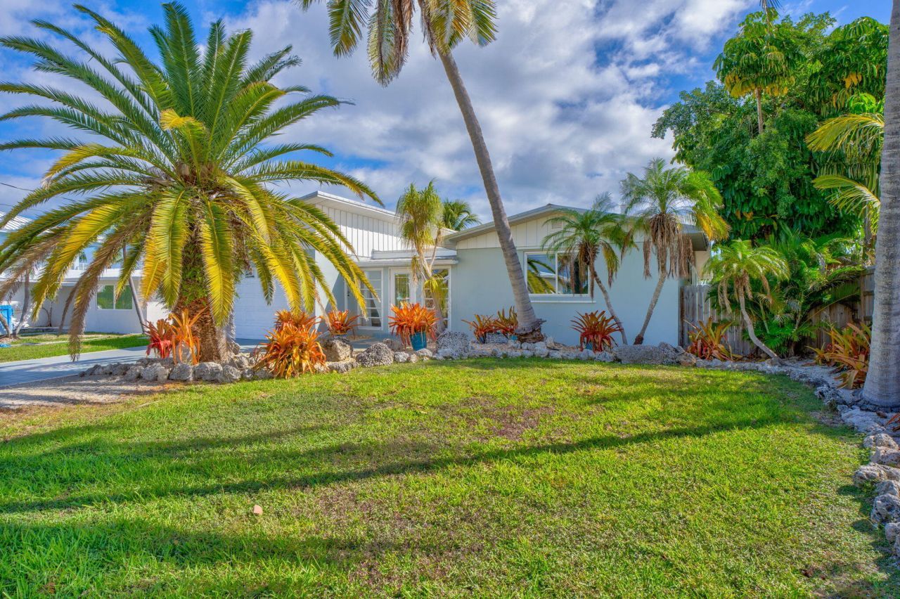 1607 Sunrise Drive, Big Pine Key, FL 33043 Photo