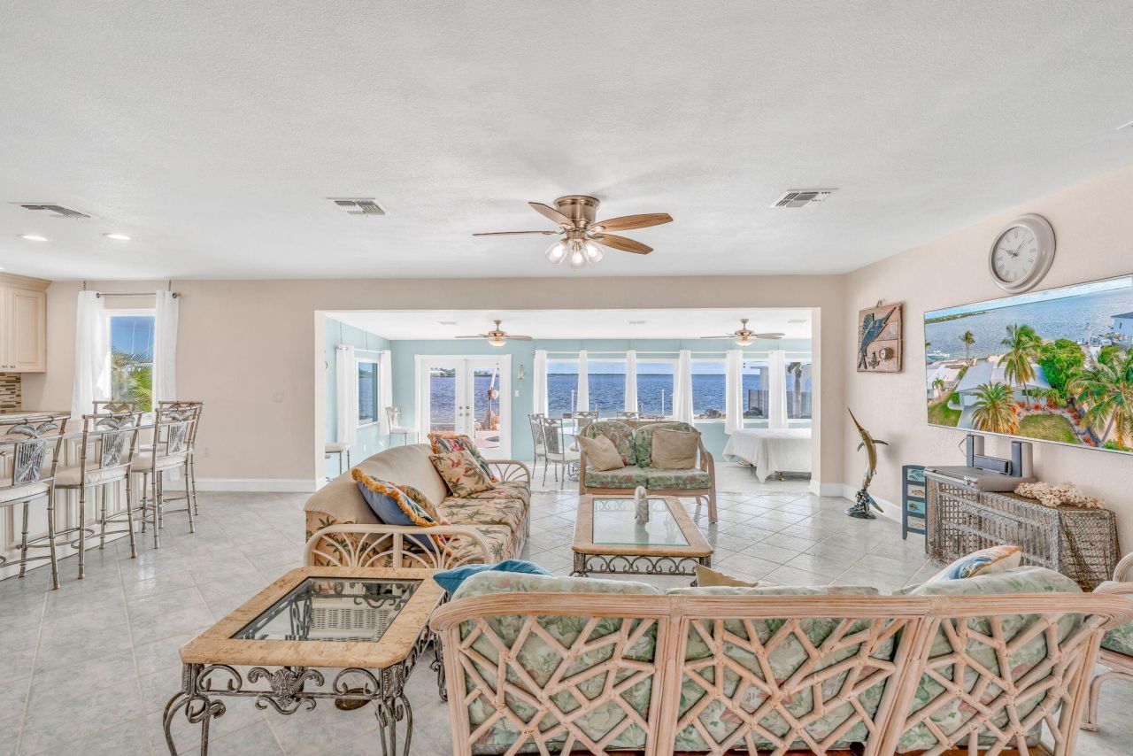 1607 Sunrise Drive, Big Pine Key, FL 33043 Photo