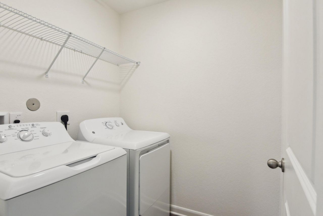 8867 Salamander Road Photo 13