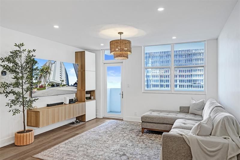 4250 Galt Ocean Drive, Unit 10C, Fort Lauderdale, FL 33308 Photo