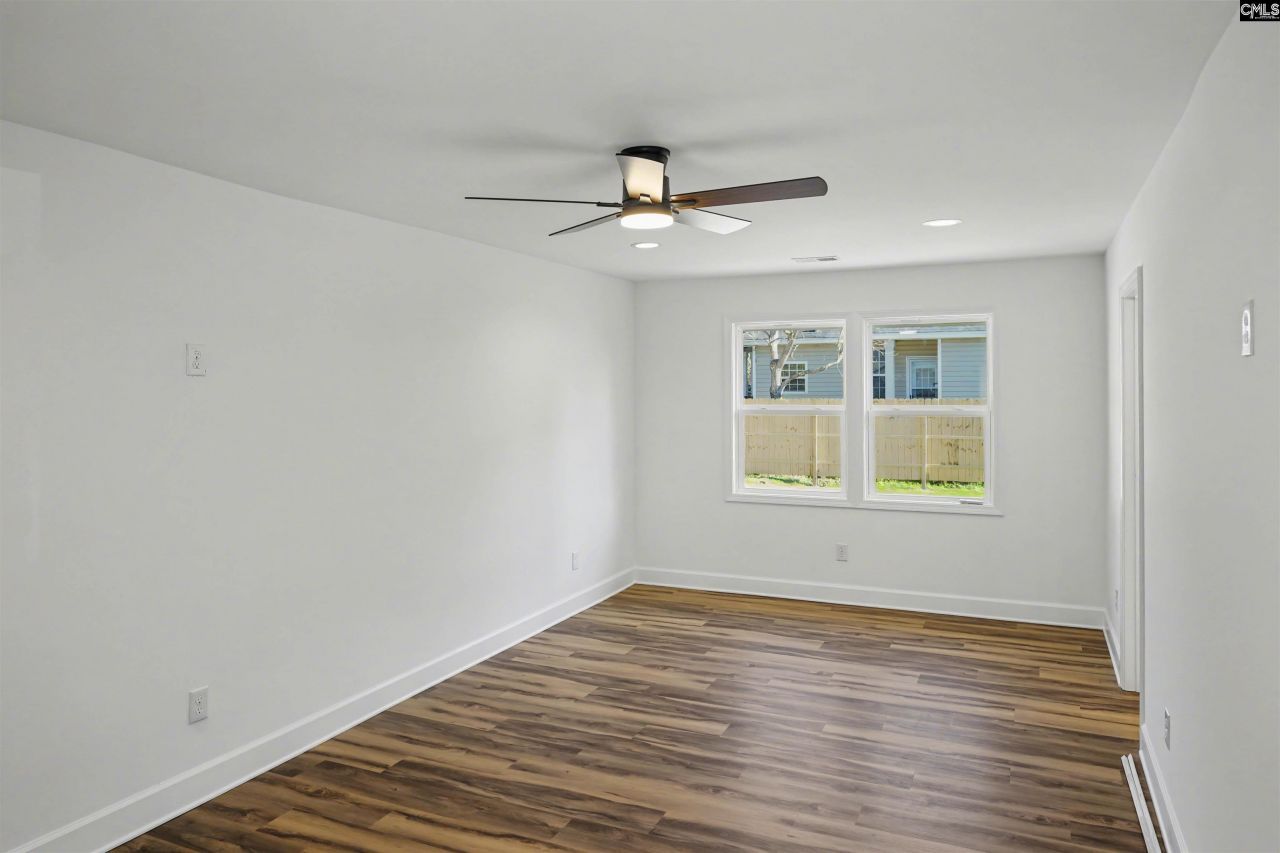 1506 S Kilbourne Road  Photo 11