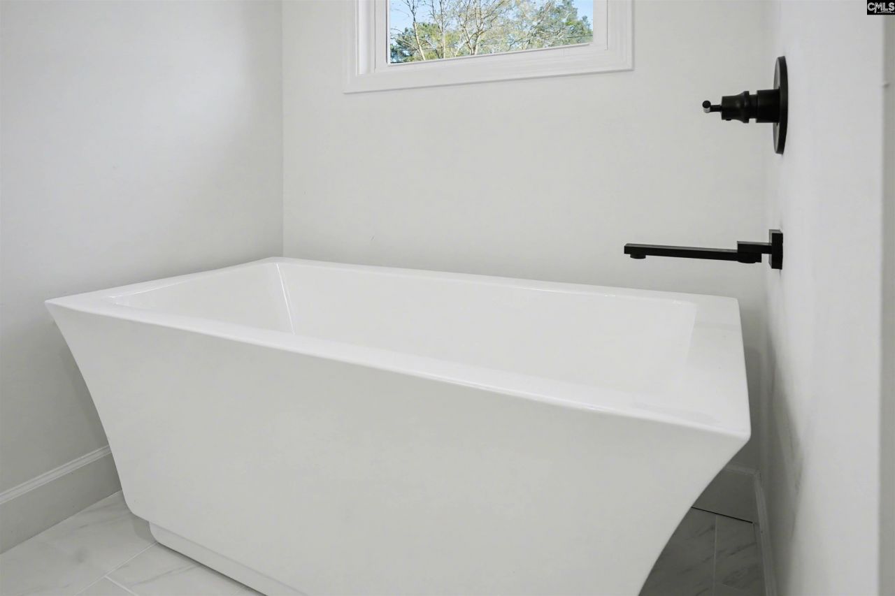 1506 S Kilbourne Road  Photo 13