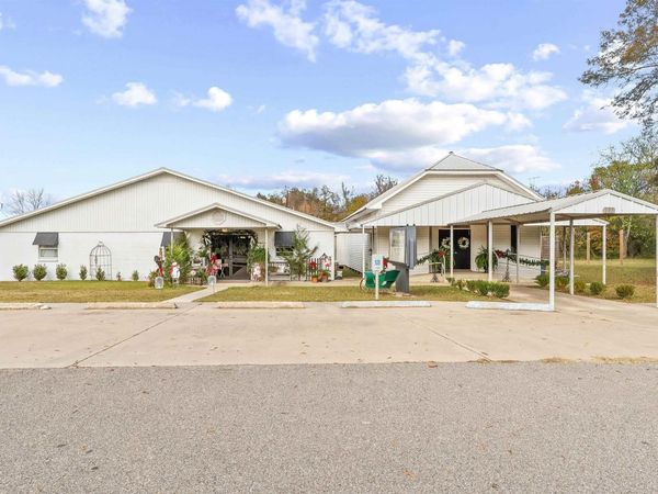 808 Broad Street, Winthrop, AR 71866