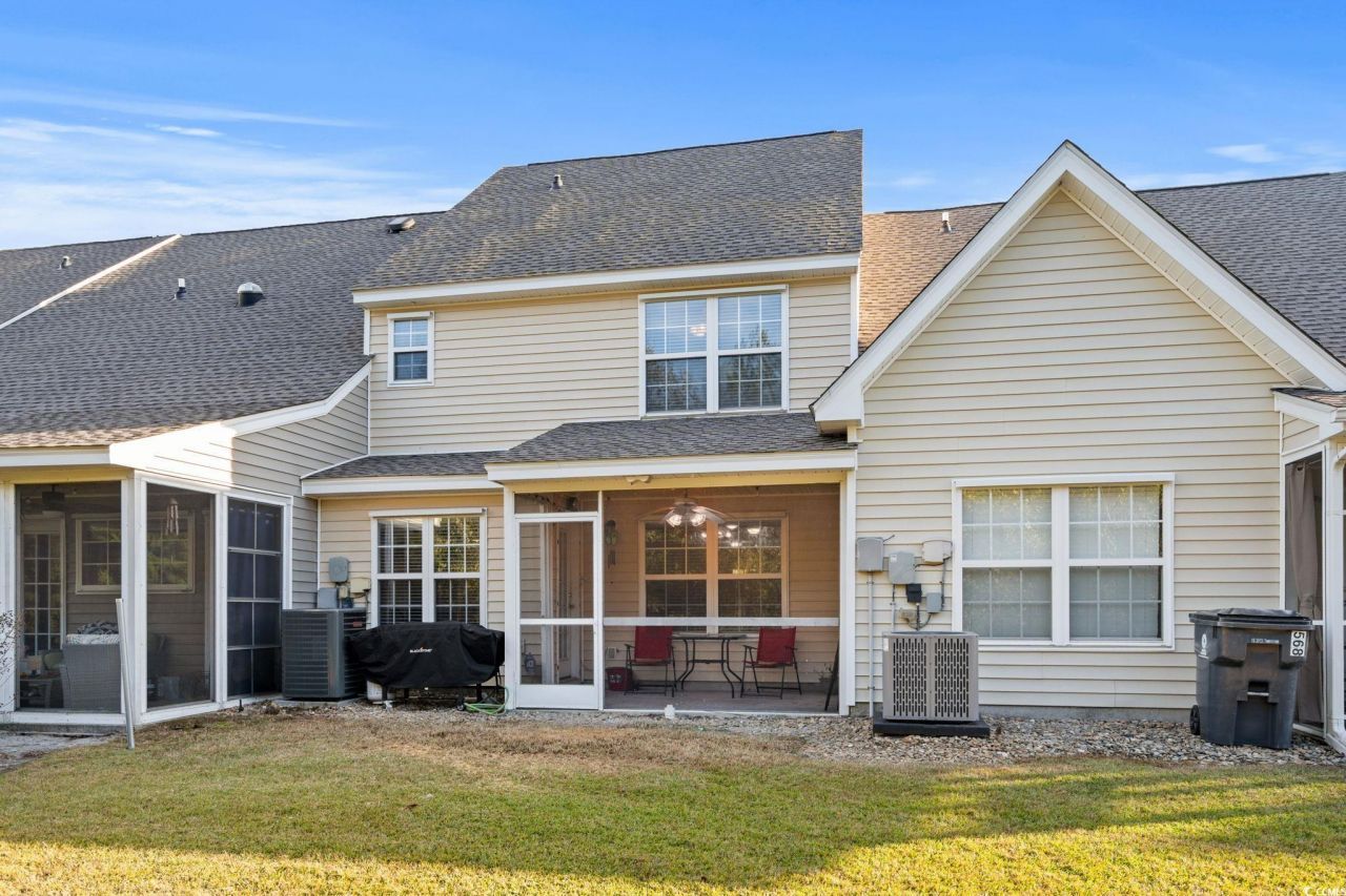 564 Uniola Dr. Photo 34