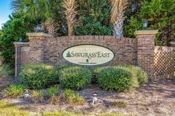 564 Uniola Dr. photo 4