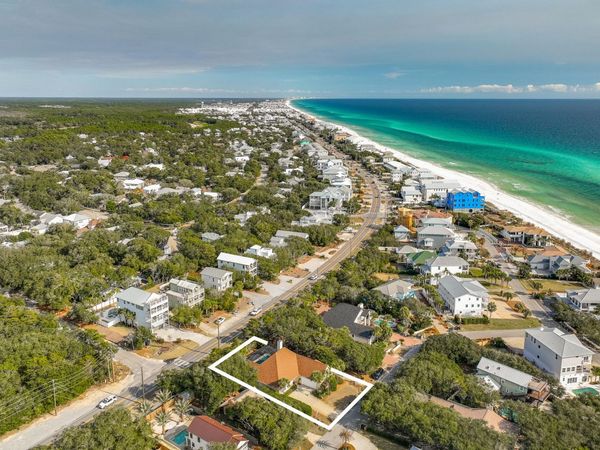 419 Pelican Circle, Seacrest, FL 32461