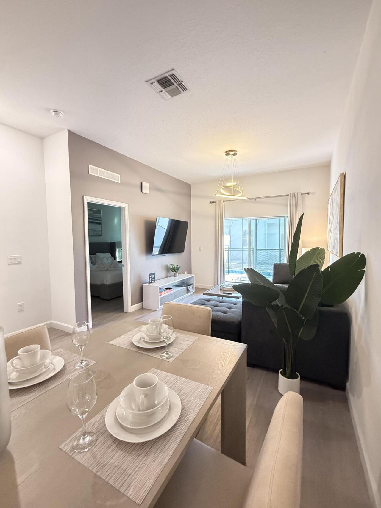 657 Trikomo Drive, Davenport, FL 33896 Photo