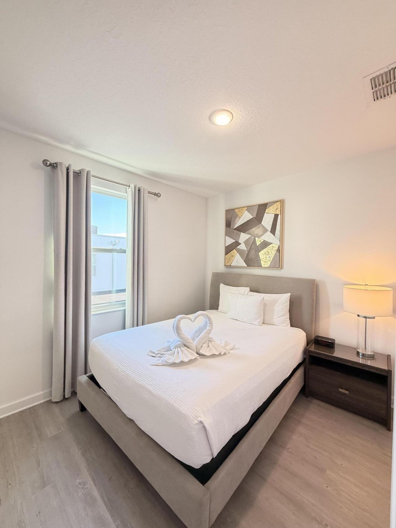 657 Trikomo Drive, Davenport, FL 33896 Photo