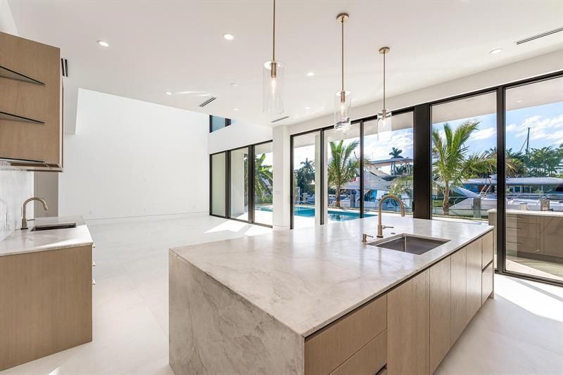 2612 NE 4th Street, Pompano Beach, FL 33062 Photo