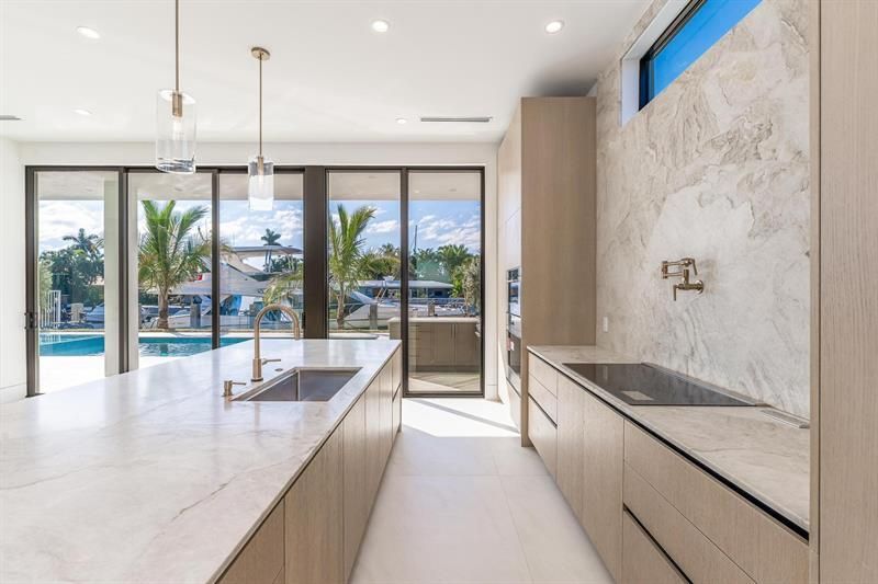 2612 NE 4th Street, Pompano Beach, FL 33062 Photo