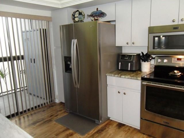 9440 Meadowood Drive, Unit 205, Fort Pierce, FL 34951 Photo