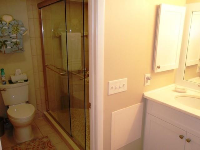 9440 Meadowood Drive, Unit 205, Fort Pierce, FL 34951 Photo