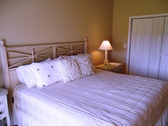 9440 Meadowood Drive, Unit 205, Fort Pierce, FL 34951 Photo