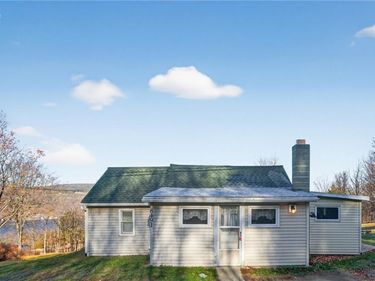 8491 County Route 87, Hammondsport, NY 14840
