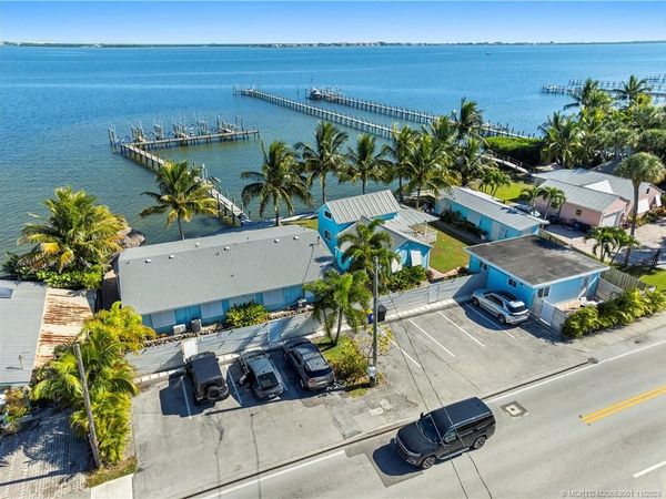 2725 NE Indian River Drive, Jensen Beach, FL 34957