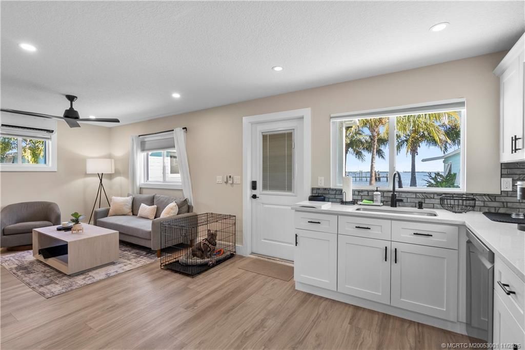 2725 NE Indian River Drive, Jensen Beach, FL 34957 Photo