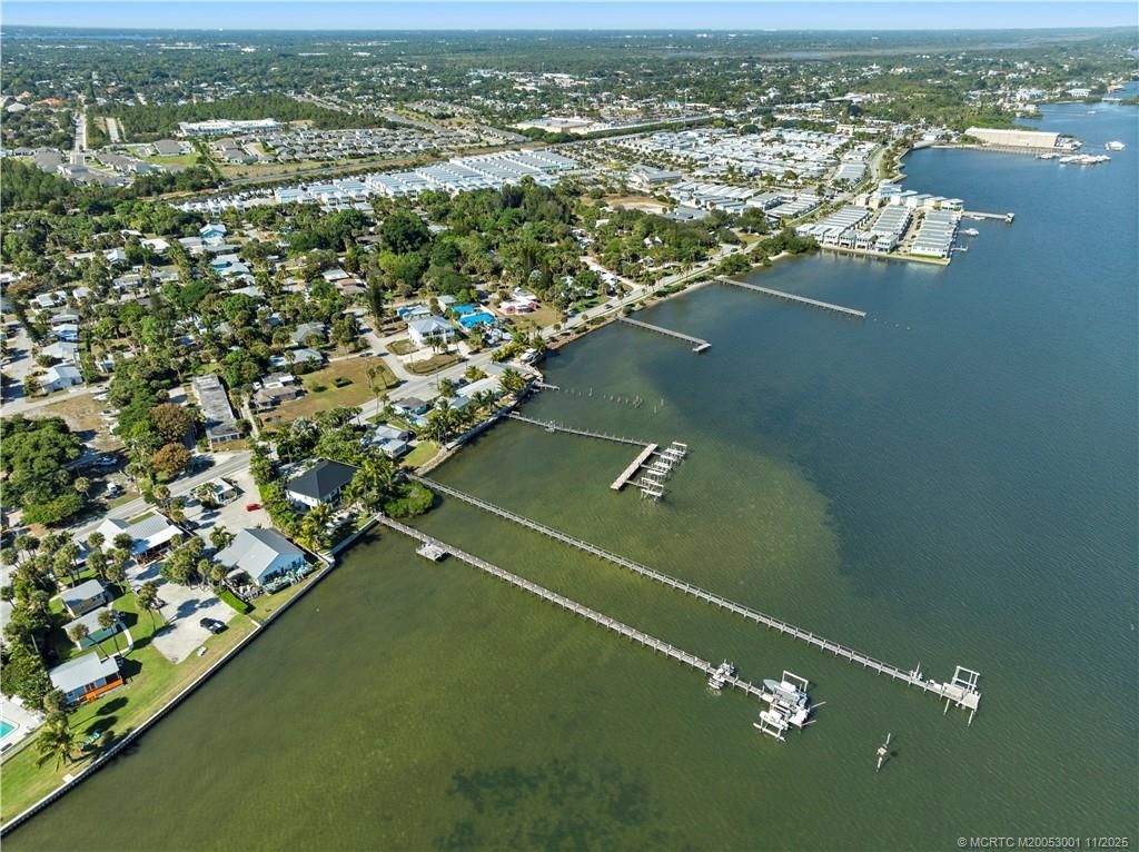 2725 NE Indian River Drive, Jensen Beach, FL 34957 Photo