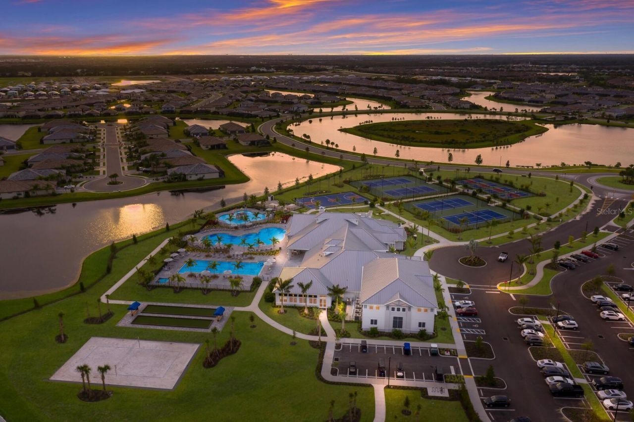 16333 Tradewind Terrace, Bradenton, FL 34211 Photo