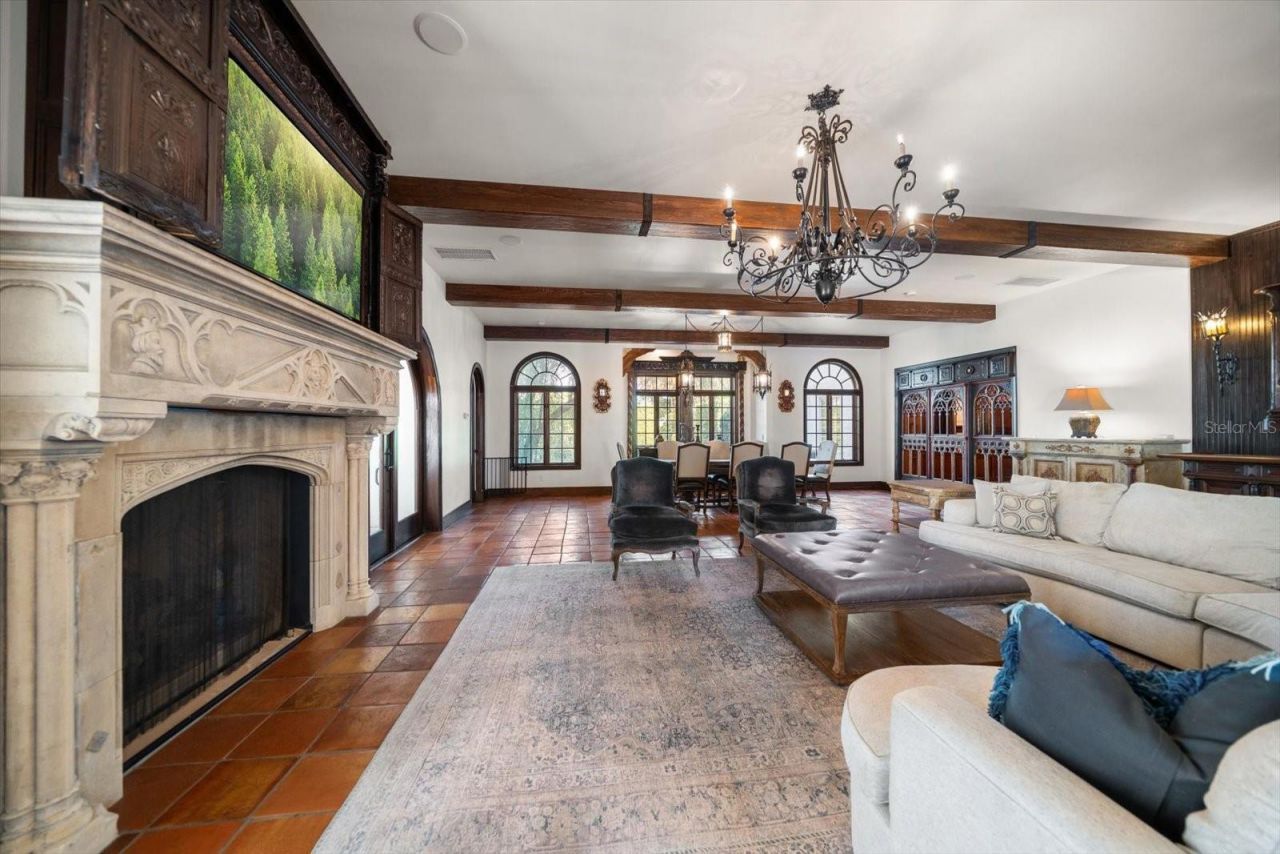 1102 Palm View Avenue, Belleair, FL 33756 Photo