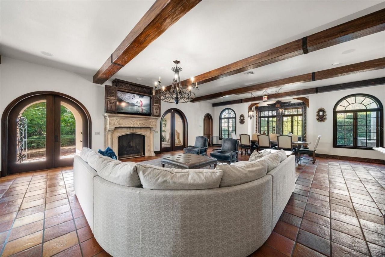 1102 Palm View Avenue, Belleair, FL 33756 Photo