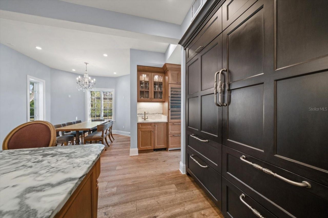 1102 Palm View Avenue, Belleair, FL 33756 Photo