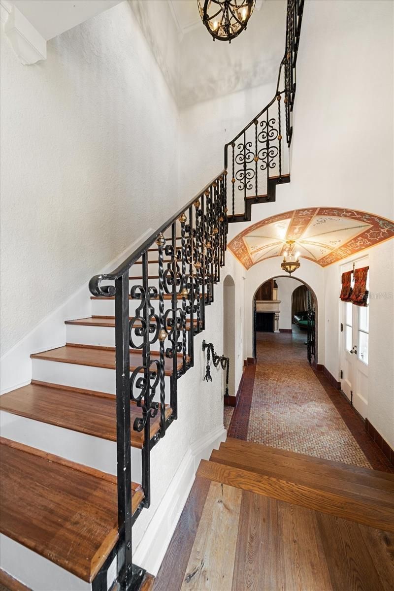 1102 Palm View Avenue, Belleair, FL 33756 Photo