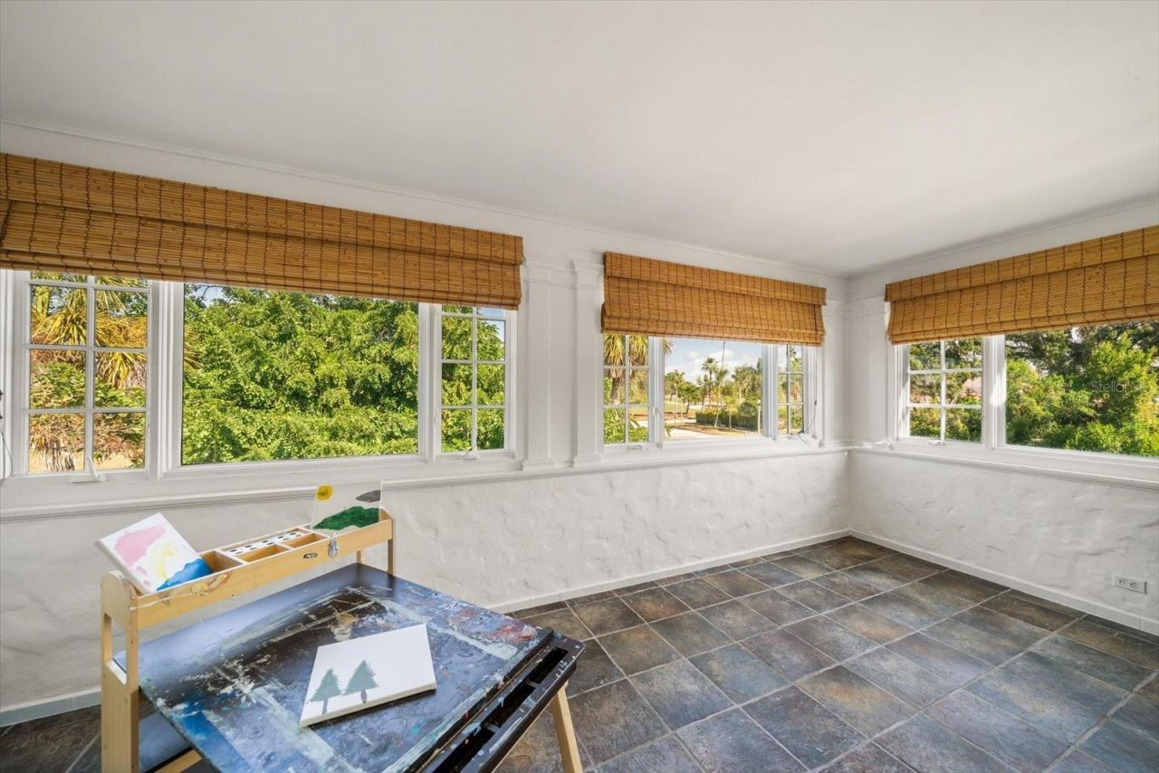 1102 Palm View Avenue, Belleair, FL 33756 Photo