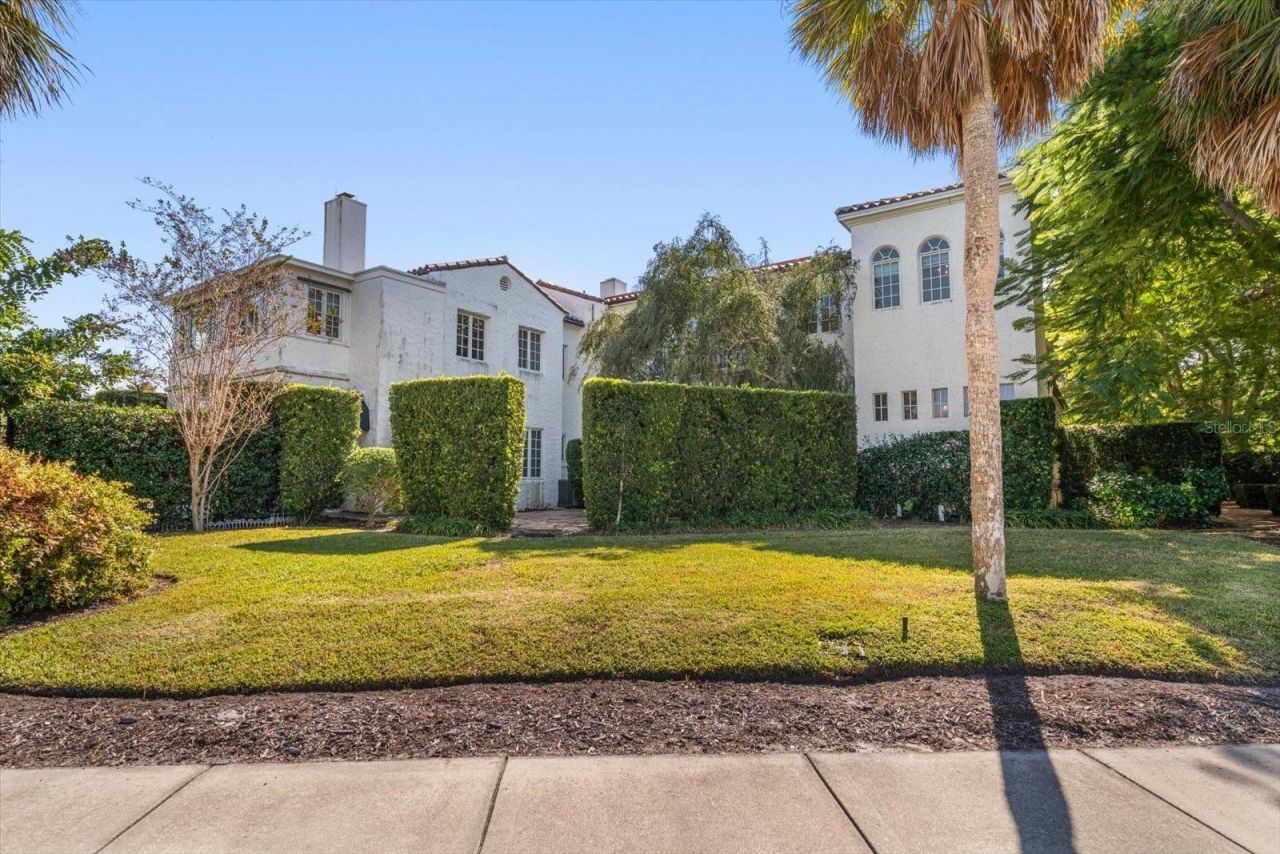 1102 Palm View Avenue, Belleair, FL 33756 Photo