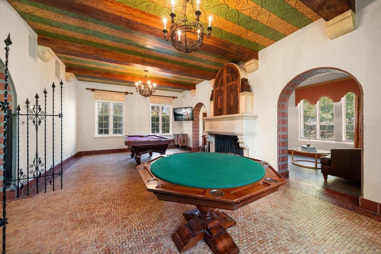 1102 Palm View Avenue, Belleair, FL 33756 Photo