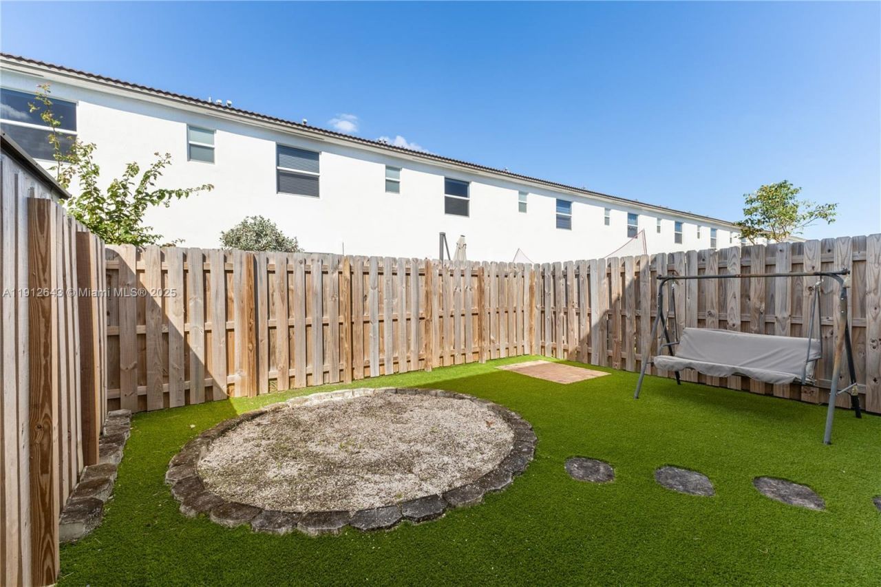 12150 NW 23rd Ct, Miami, FL 33167 Photo