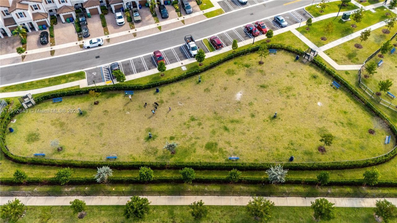 12150 NW 23rd Ct, Miami, FL 33167 Photo