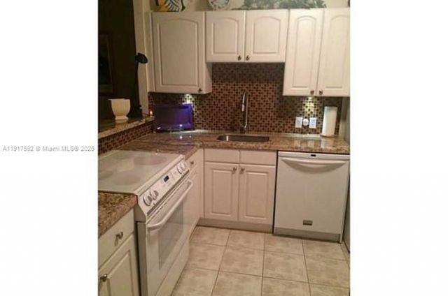 3475 N Country Club Dr, Unit 514, Aventura, FL 33180 Photo