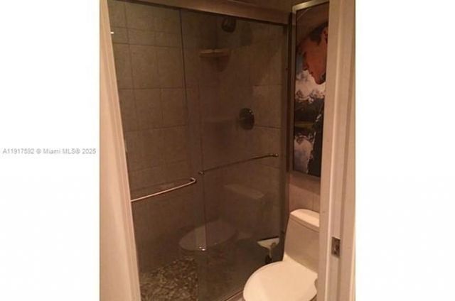 3475 N Country Club Dr, Unit 514, Aventura, FL 33180 Photo