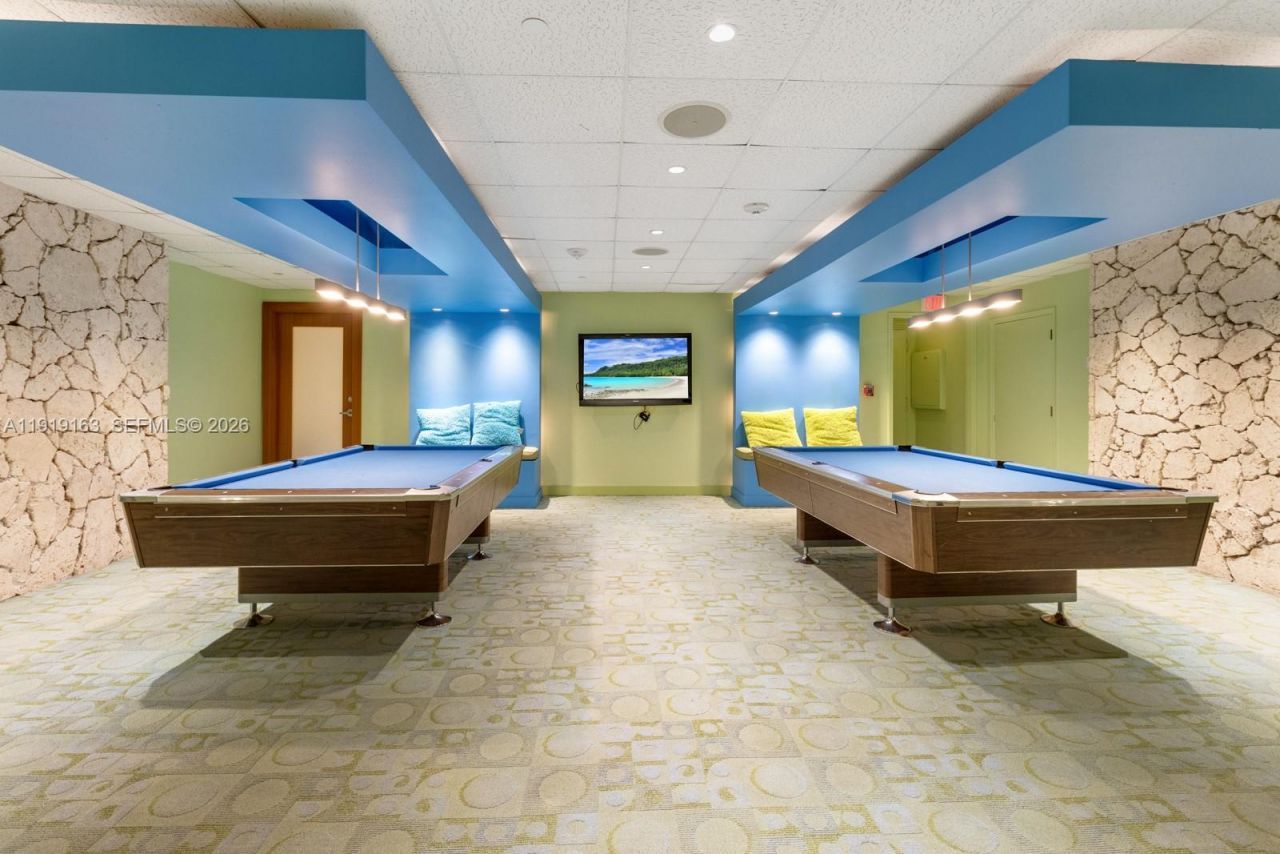 1121 Crandon Blvd, Unit D404, Key Biscayne, FL 33149 Photo