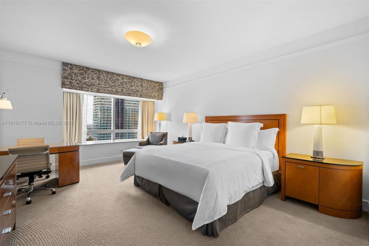 1435 Brickell Ave, Unit 3412, Miami, FL 33131 Photo