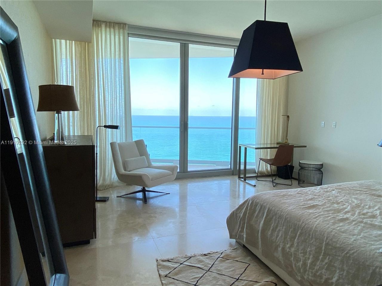 16901 Collins Ave, Unit 2203, Sunny Isles Beach, FL 33160 Photo