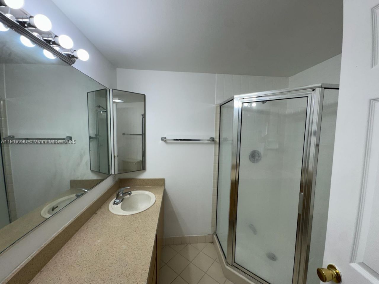 513 Green Springs Place, Unit 513, West Palm Beach, FL 33409 Photo