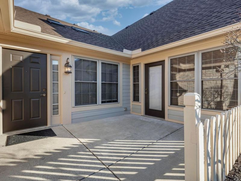 1286 Stonehill Lane, Lancaster, OH 43130 Photo 2