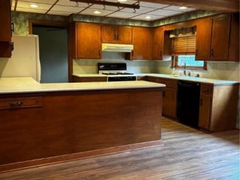 8849 Concord Drive, Westfield Center, OH 44251 Photo 11