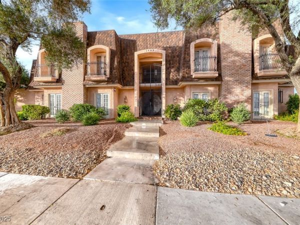 1409 E St Louis Avenue, Unit A, Las Vegas, NV 89104