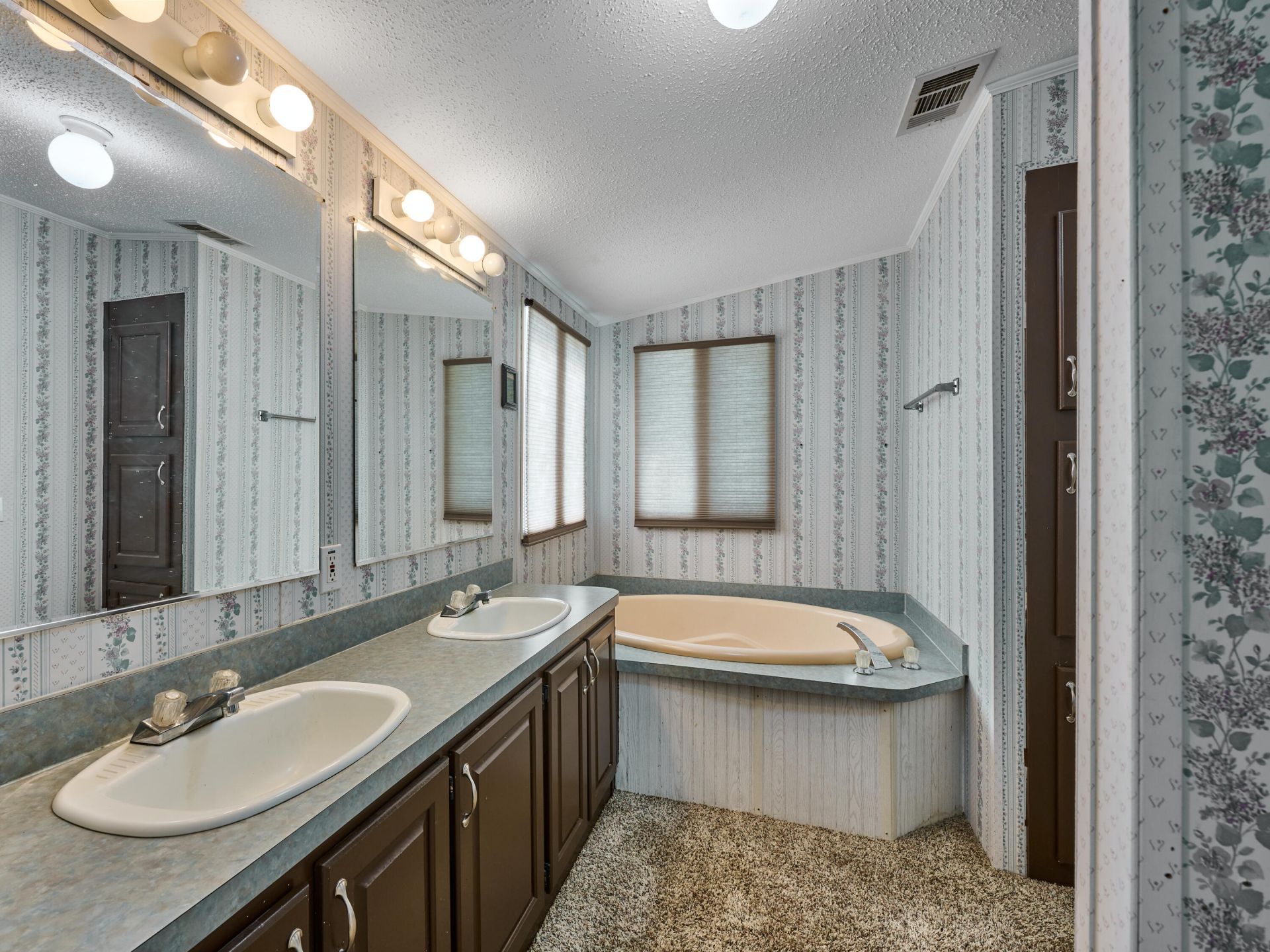 11055 SE Federal Highway, Unit 86, Hobe Sound, FL 33455 Photo