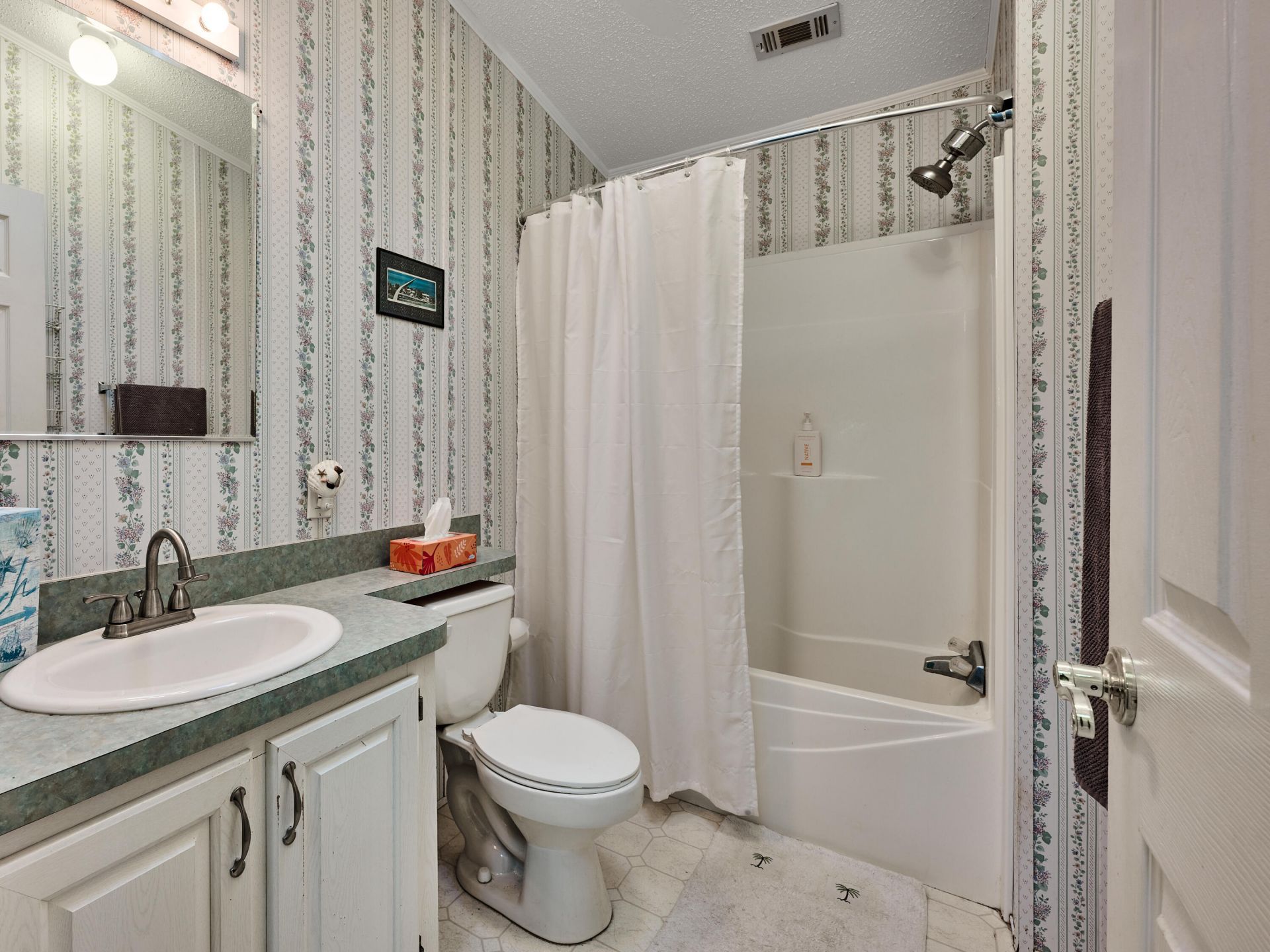 11055 SE Federal Highway, Unit 86, Hobe Sound, FL 33455 Photo