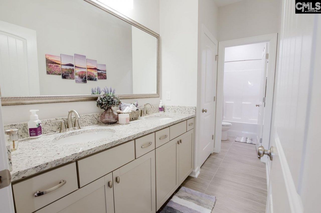 2130 Ludlow Place Photo 53